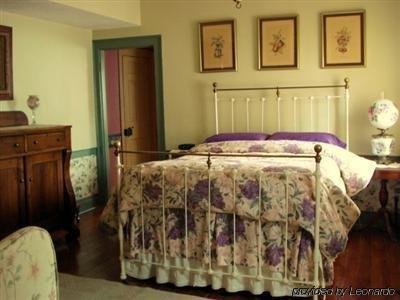 The Fairfield Inn 1757 Room photo